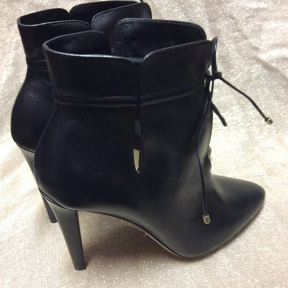 Jimmy Choo Murphy Cutout Leather Ankle Booties Blk - Picture 4 of 7